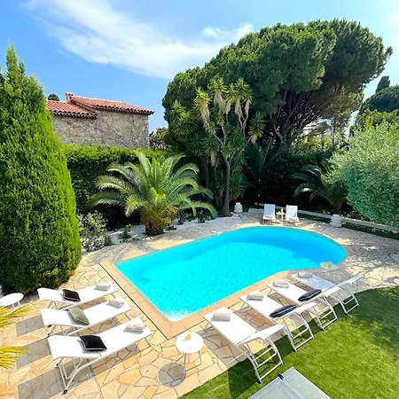 Villa Tassinia